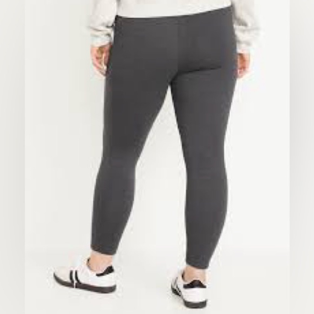 NWT Old Navy active Grey workout pants high rise leggings